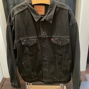 Levi black denim jacket